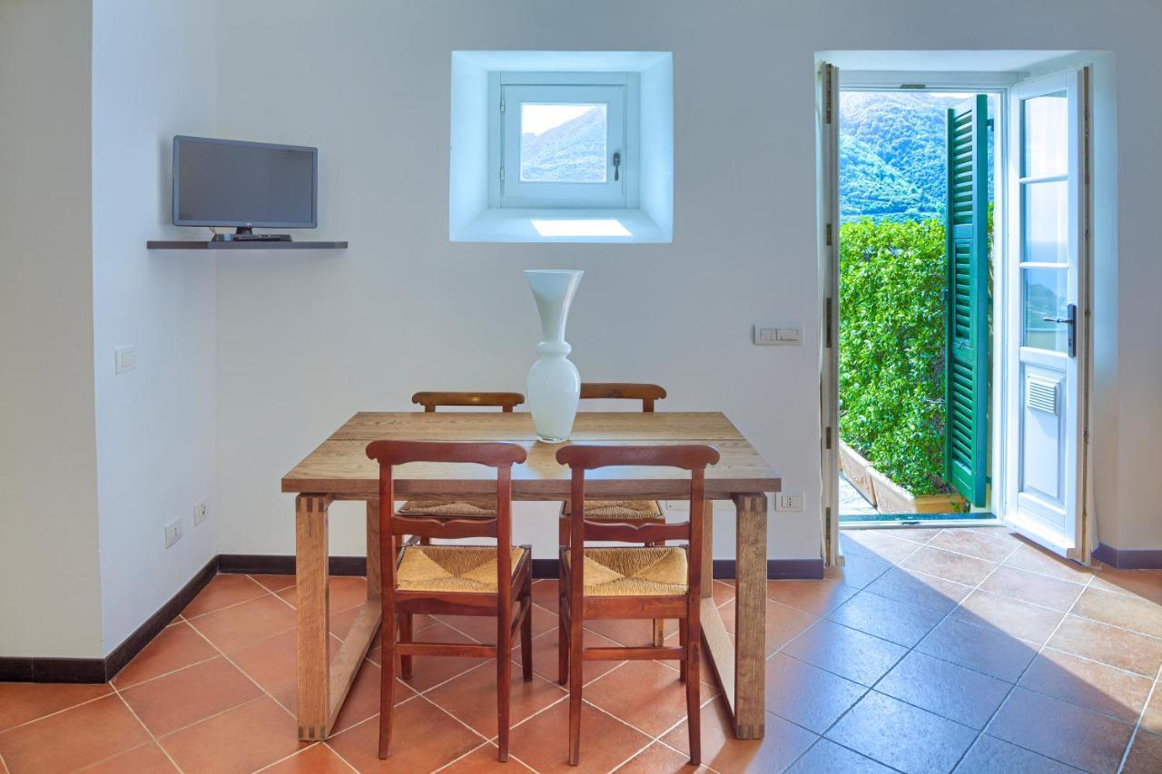 Villa Dell'Erta - Levanto Montale  ภายนอก รูปภาพ